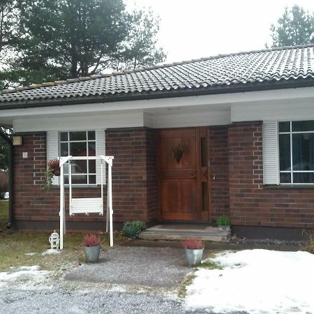 4 Bedrooms Near Center - Kranni Pori Eksteriør billede