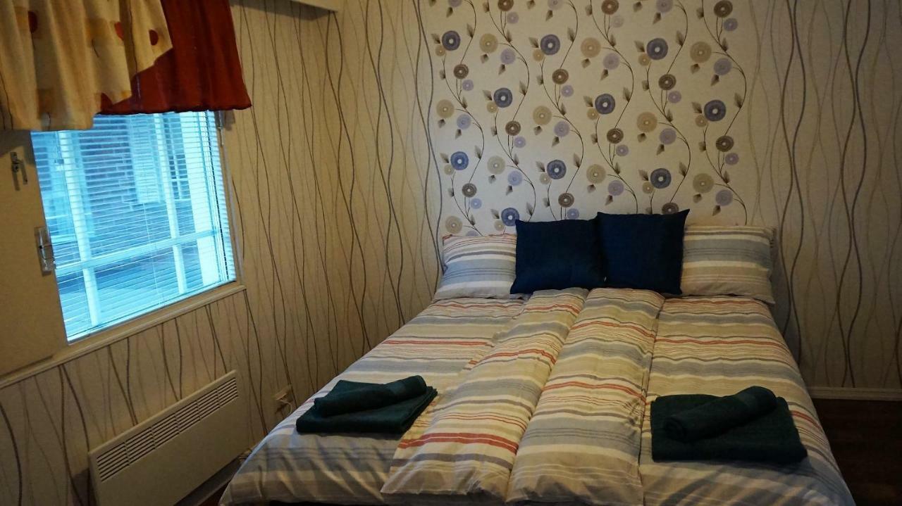 4 Bedrooms Near Center - Kranni Pori Eksteriør billede