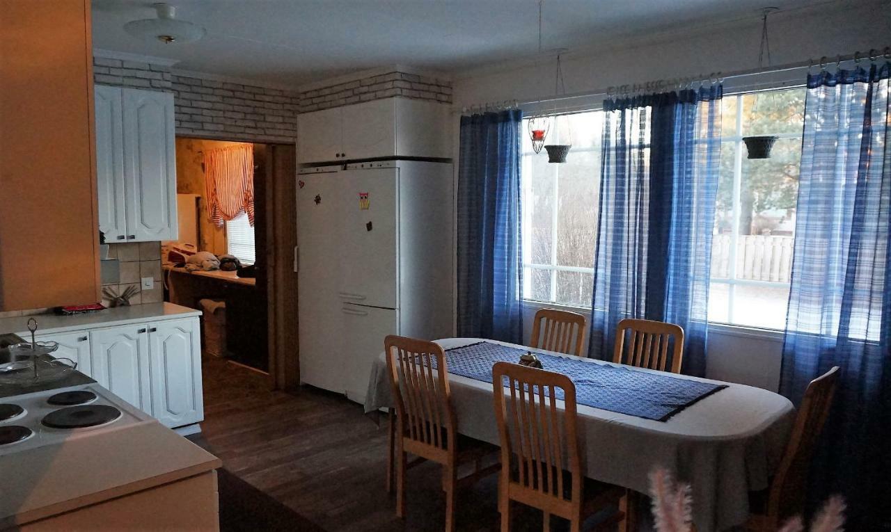 4 Bedrooms Near Center - Kranni Pori Eksteriør billede